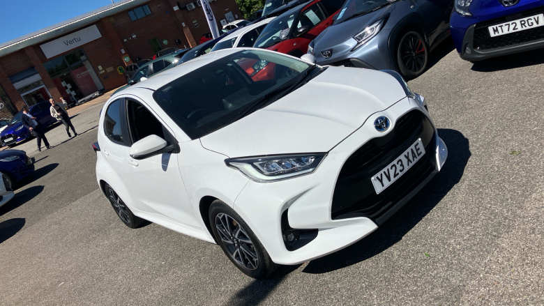 Toyota Yaris 1.5 Hybrid Design 5dr CVT Hybrid Hatchback